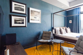 Trendy Studio apartment off Bree Street
